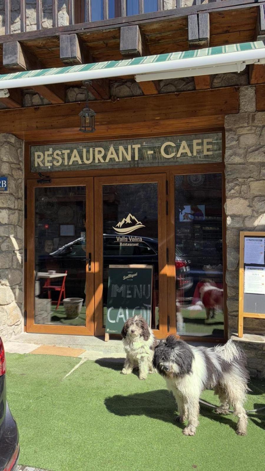 Hotel Valls Valira Os de Civís المظهر الخارجي الصورة