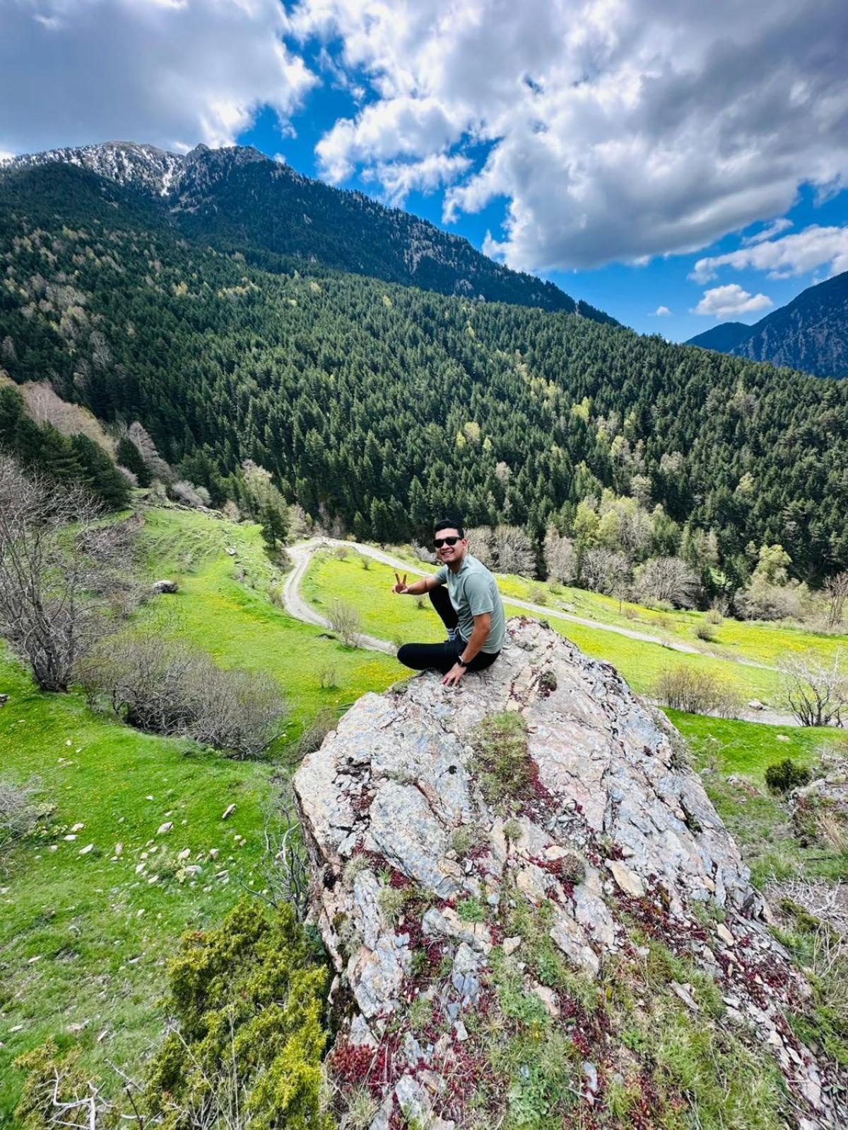 Hotel Valls Valira Os de Civís المظهر الخارجي الصورة